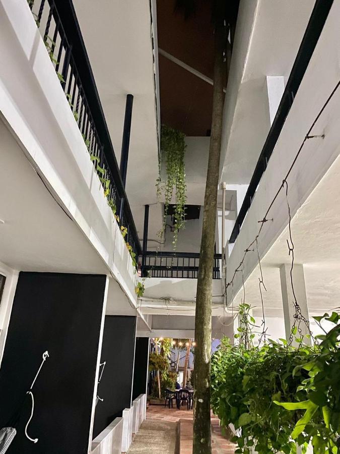 Hotel Zulan Толу Екстер'єр фото