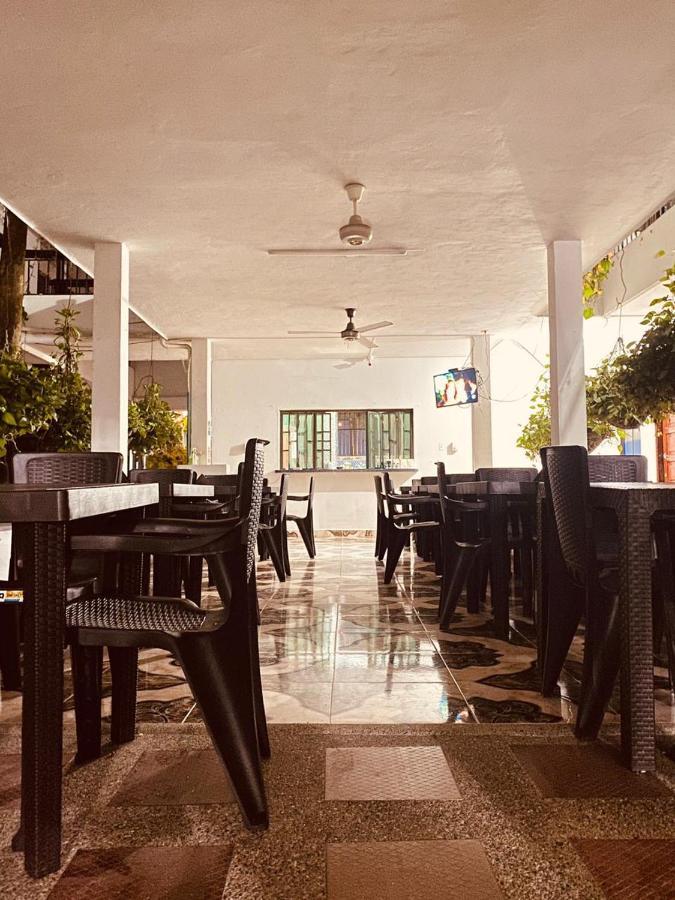 Hotel Zulan Толу Екстер'єр фото
